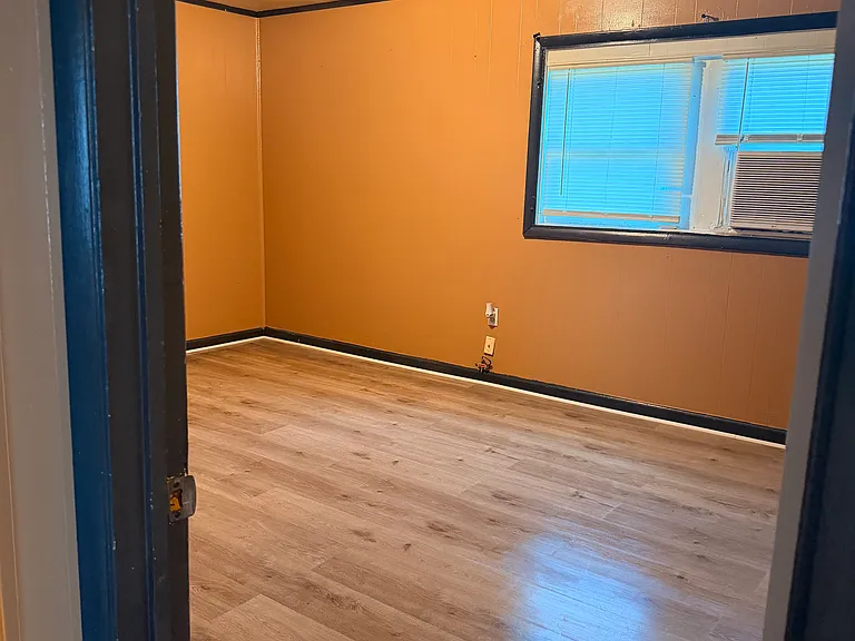 2961 Deeb Dr — Photo 6