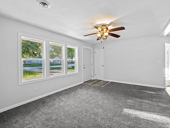 5th image of 3914 15th St #B