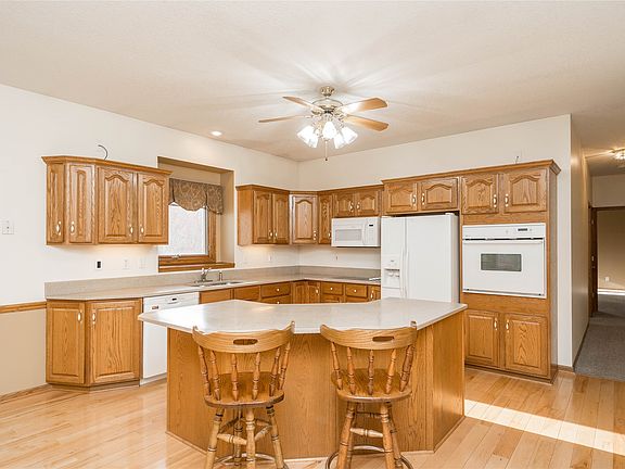5th image of 2356 NW 71st Pl