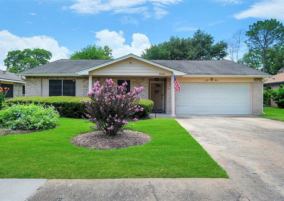 1st image of 10314 Paintbrush Lane