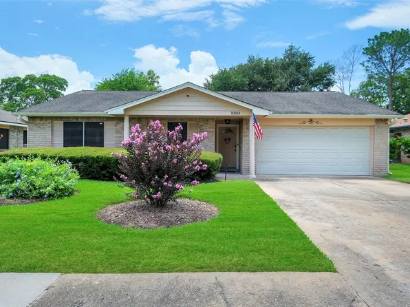 10314 Paintbrush Lane, Sugar Land, TX 77498