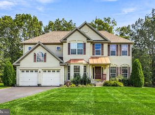 220 Ripley Ct, Williamstown, NJ 08094