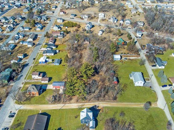 400 Oak St, Argyle, WI 53504