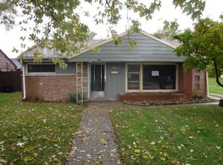 1694 Shirley Dr, Calumet City, IL