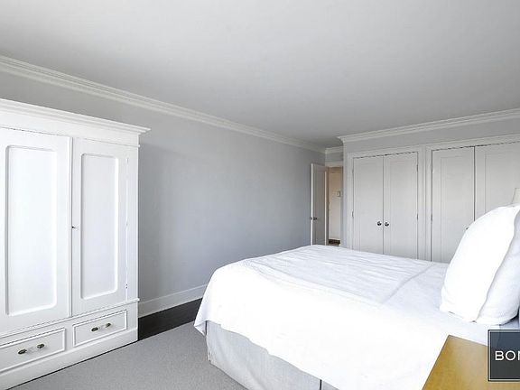 5th image of 61 Jane St APT 14G