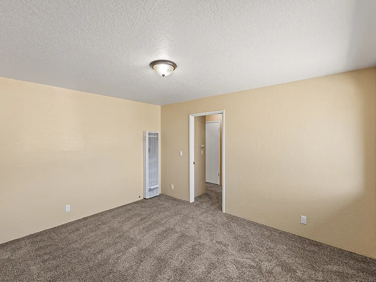 The Peppertree Apartments — Photo 13