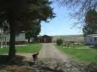 924 & B Eden Rd S #A, Eden, ID 83325