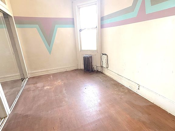 5th image of 811 Sip St