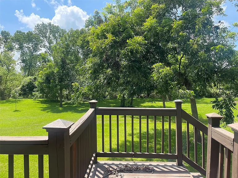 1631 Hagerson Rd — Photo 3