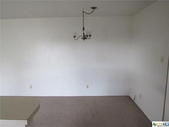 5th image of 2207 Wheeler Ave #B