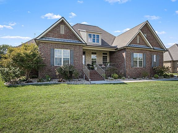 4th image of 41 Wellington Dr