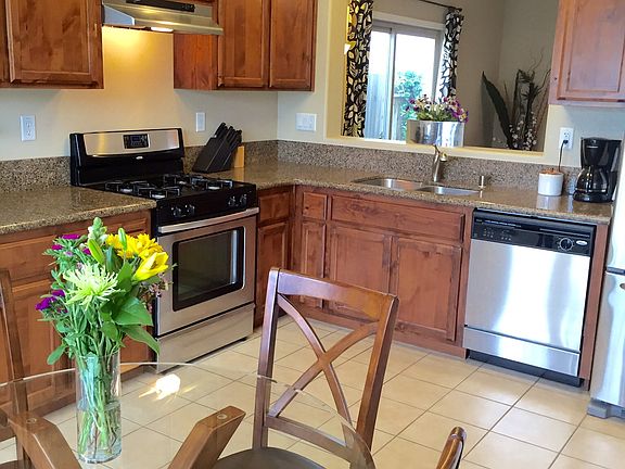 3rd image of 2697 Lindbergh Ln
