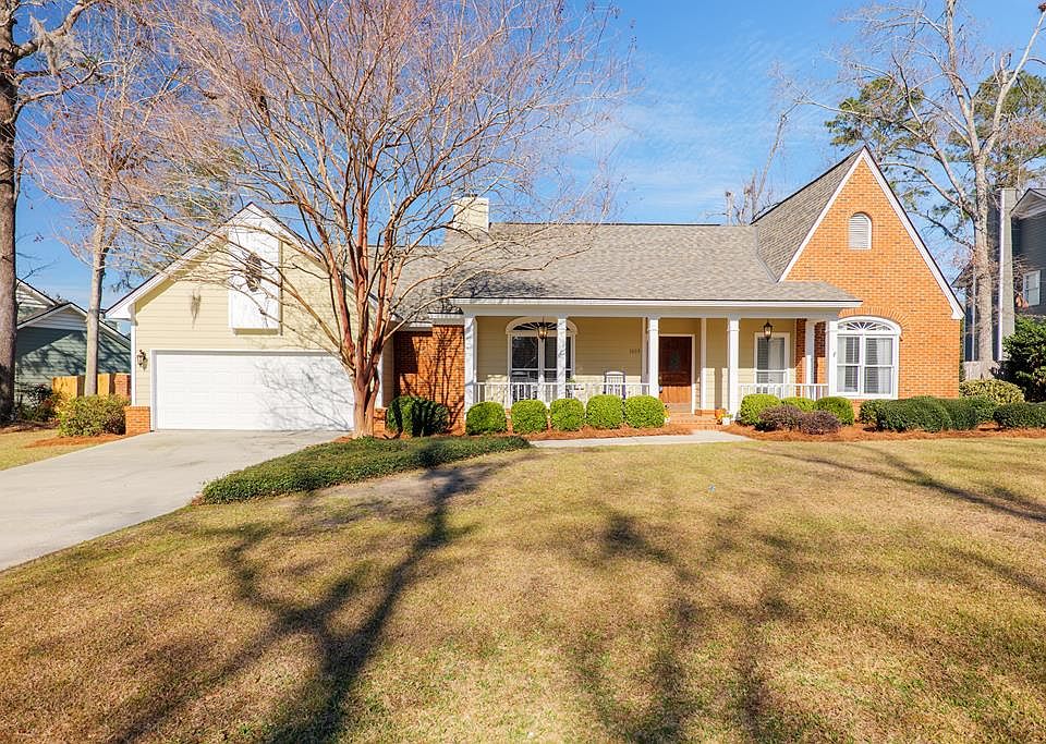 1st image of 1003 Williamsburg Dr