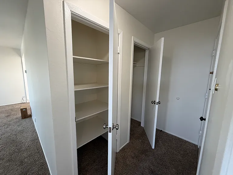 490 Talbert St #301 — Photo 13