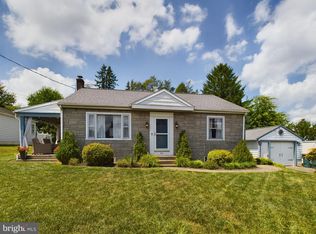 219 N Decatur St, Strasburg, PA 17579