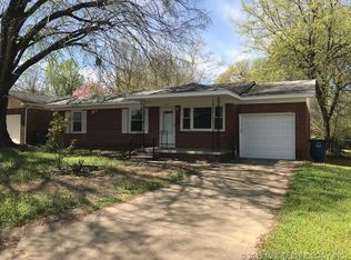 2004 S Hudson Ave, Tulsa, OK 74112