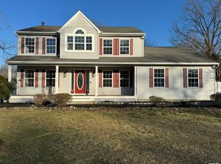 9 Wisconsin Ave, Port Jefferson Station, NY 11776