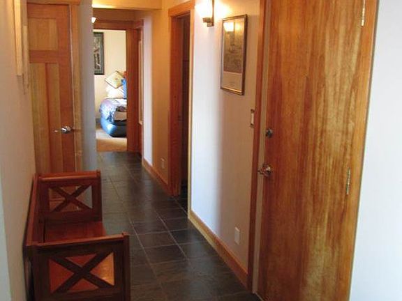 4th image of 10203 47th Ave SW APT A203
