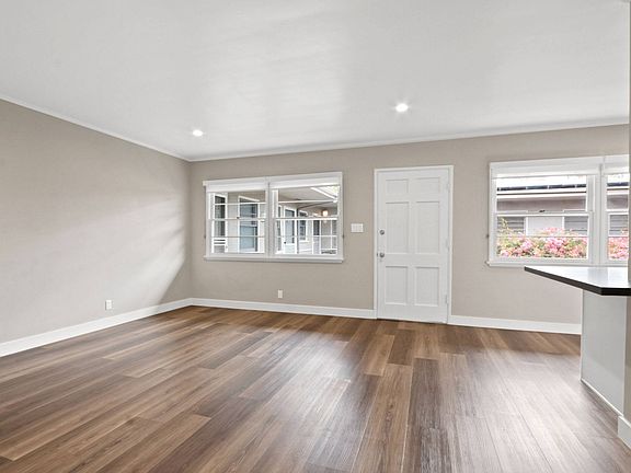 2nd image of 814-818 2nd St #818-I
