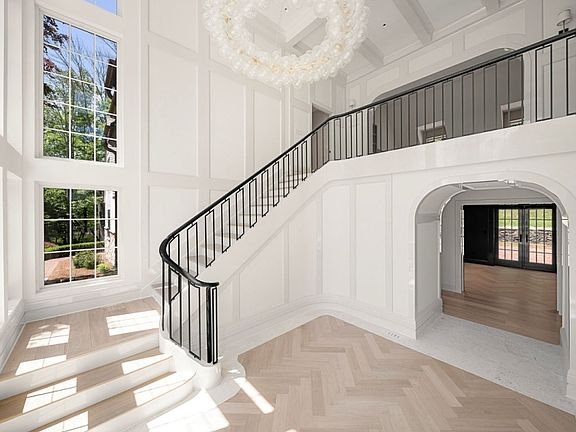 5th image of 171 Campbell Rd