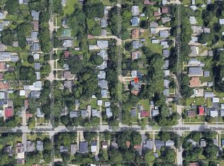 806 S Grove St, Urbana, IL