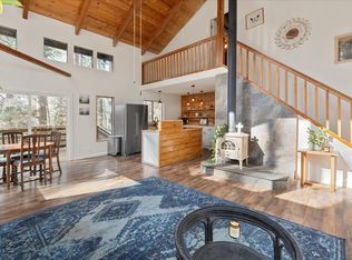 210 David Lee Rd, Arnold, CA 95223