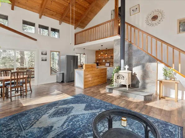 210 David Lee Rd, Arnold, CA 95223