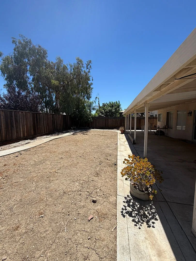 3 bed/2 bath in Los Banos — Photo 2