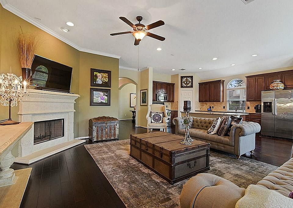 1st image of 74 N Pinto Point Cir