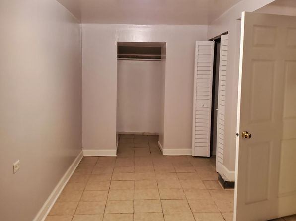 904 N Richmond St #Basement