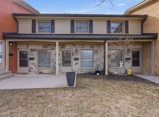 12 Guildwood Walk, London, ON N6H3X2