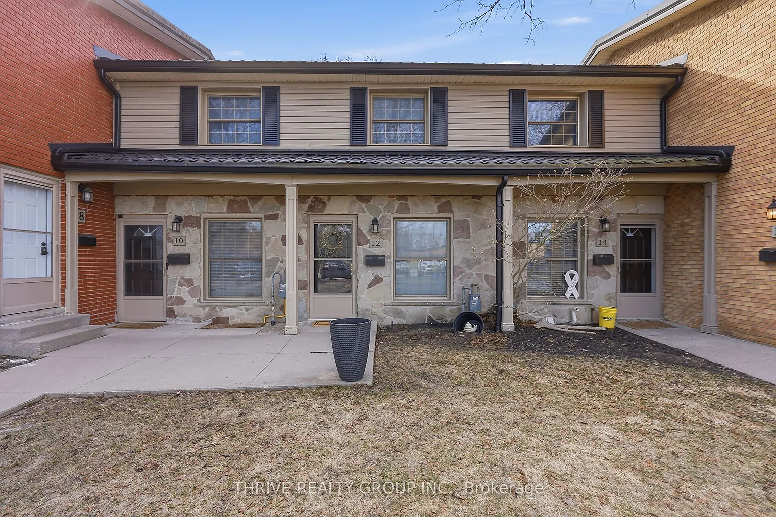 12 Guildwood Walk photo 1