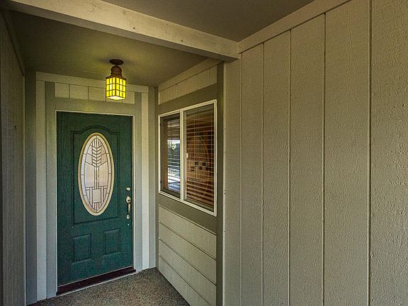 4th image of 1286 Fernwood Dr