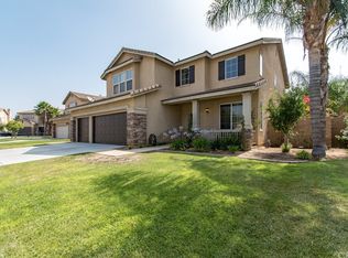 7046 Raymond Dr, Eastvale, CA 92880