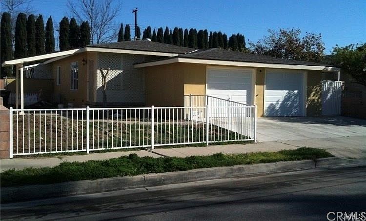 1st image of 703 E Chalynn Cir