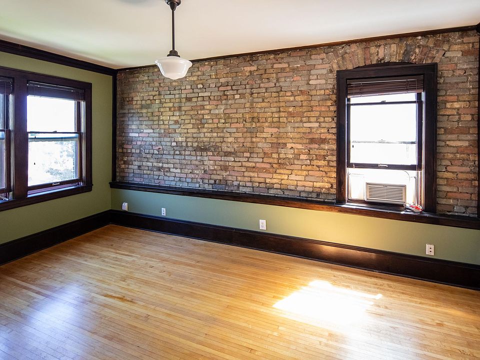 1st image of 2218 Nicollet Ave APT 21