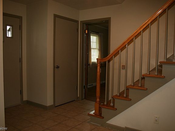 2nd image of 280 Dartmouth Dr