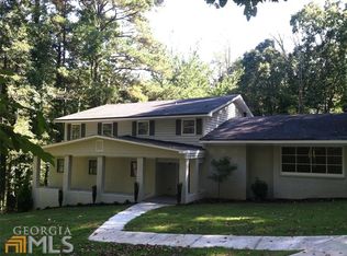 2880 Duke Of Gloucester, East Point, GA 30344