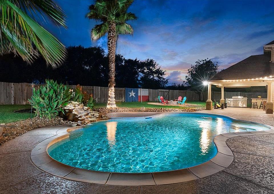 2nd image of 11607 Pointer Ridge Ln