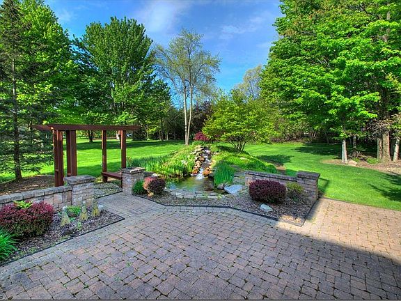 2nd image of 4559 Hunting Valley Ln