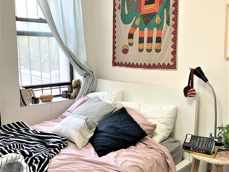 525 E 5th St #1R — Photo 9