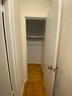 Rented by City Connections Realty | media 10