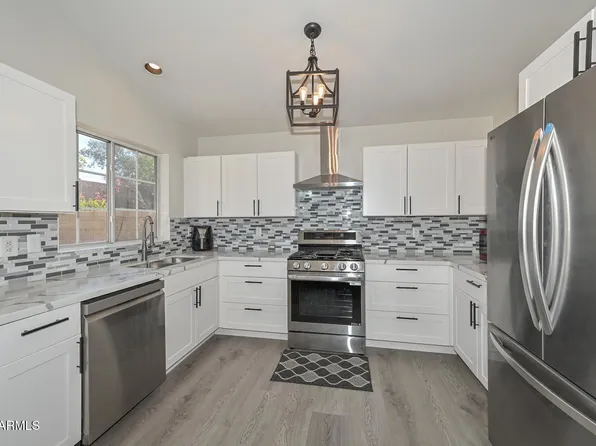 11224 W Puget Avenue, Peoria, AZ 85345