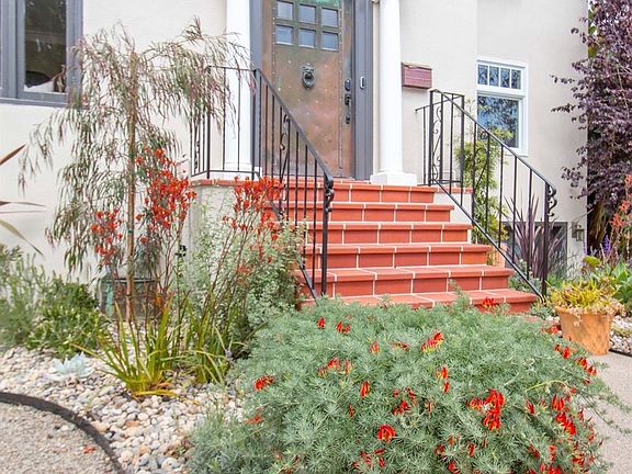 3rd image of 120 Merced Ave