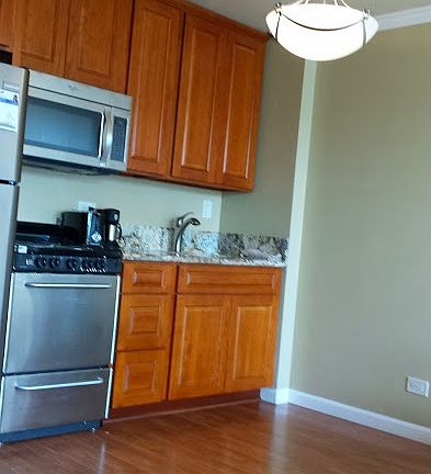 Newly Remodeled Granite / Cherry Kitchen