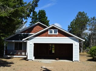 300 Cockle St, Ocean Shores, WA 98569