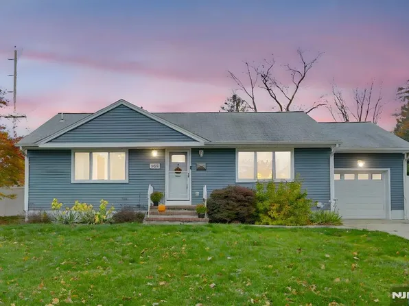 680 Mariann Pl, Washington Township, NJ 07676
