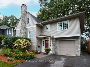 514 Highcroft Ave, Ottawa, ON K1Z5J4
