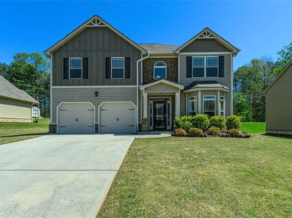6930 Diamond Dr, Rex, GA 30273