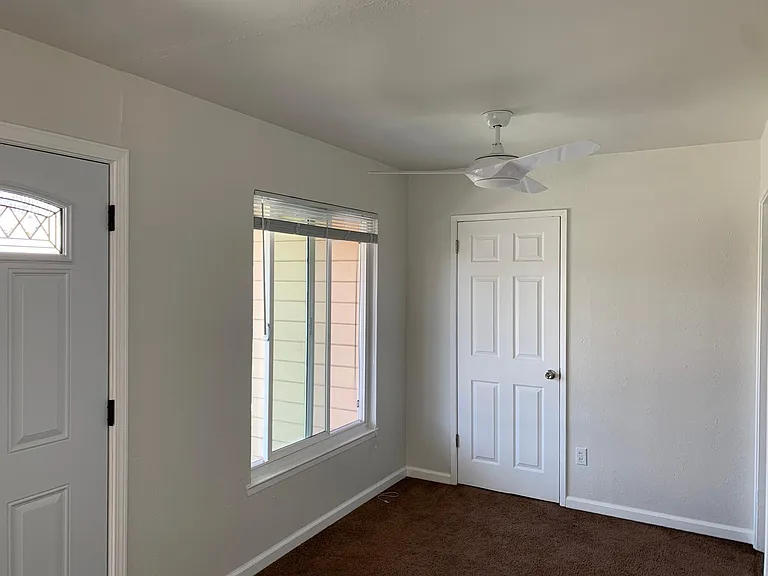 1314 Ashby Ave — Photo 11